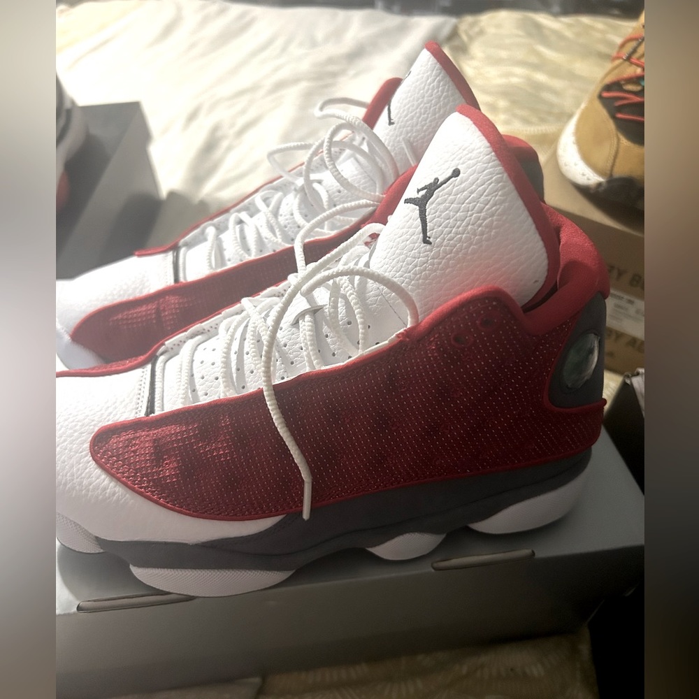 Retro 13 Jordan.